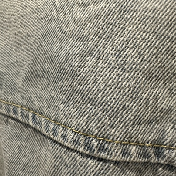 EightyTwo snap button Jean jacket SZ L EUC 100% Cotton light wash oversized - Picture 8 of 9